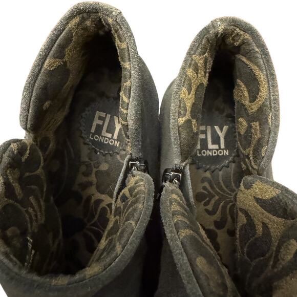 Fly London Women's Gray Suede Leather Side Zipper Wedges Ankle Boots 41 US 8 - Picture 3 of 6